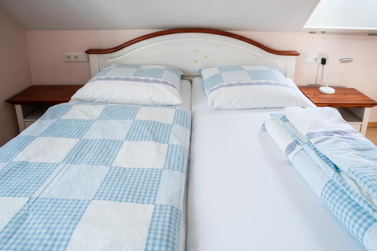 Ferienwohnung Ella Meckenbeuren Ngoại thất bức ảnh